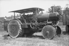 1667-Large-Tractor-528A