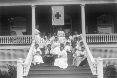 2566-Red-Cross-Workers-78C